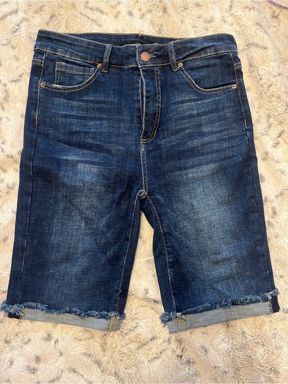 Women's Dark Blue Stretch Denim Bermuda Shorts - Mid-Rise Frayed Hem